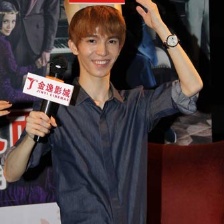 郭敬明《小時(shí)代3》戴帽賣萌 主辦方禁問其身高