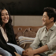 《拆婚聯(lián)盟》曝光鐘麗緹劇照 穿睡衣身材火辣