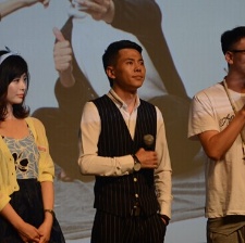 《0.5的愛情》高校點映 無節(jié)操問答“毀三觀”