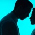 《完人世界》首曝剧照 暮光女、霍尔特深情对视