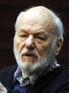 杜尚·马卡维耶夫