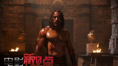《宙斯之子》:没有希腊神话 只有强森秀肉和打斗