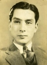上原謙