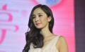 杨幂忙为女儿小糯米找“亲家” 周迅尝试做监制