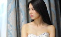 高圆圆再披婚纱高贵典雅 张涵予怒对老虎霸气十足