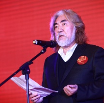 张纪中助阵怀柔微电影颁奖礼 塑微电影金鸡百花