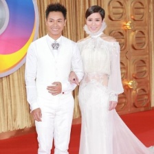 TVB臺慶女星紅毯性感斗艷 佘詩曼獲影后造型雷人