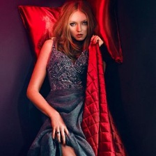 超模莉莉的紅色極致誘惑 魔鬼身材釋放油畫魅力