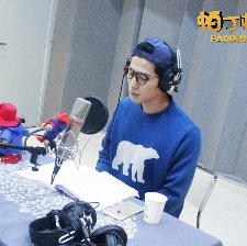 《帕丁頓熊》中文配音曝光 暖男陳學(xué)冬獻(xiàn)聲萌寵