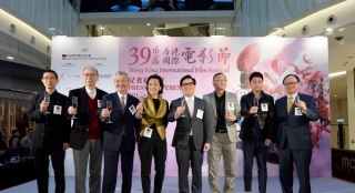 香港電影節(jié)舉行記者會 張艾嘉《念念》成開幕片