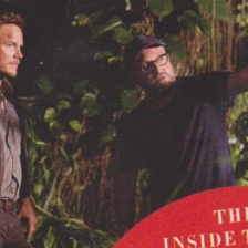 《侏罗纪世界》曝光新照 “星爵”回眸神情严肃