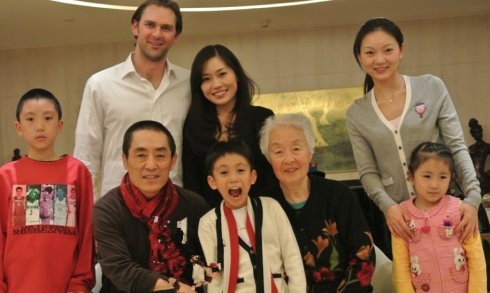 张伟平曾因张艺谋私下结婚震怒 将其妻子骂哭