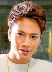 登坂广臣