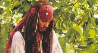 约翰尼·德普伤势未愈 《加勒比海盗5》拍摄延期