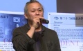 金基德走進(jìn)校園忙互動(dòng) 電影大師唱著歌來(lái)支招