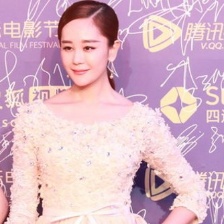海陸與童蕾兩美女紅毯斗艷 蕾絲紗裙俏皮公主范