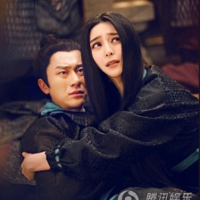 秀恩爱停不下来！李晨公开喊范冰冰“女神”