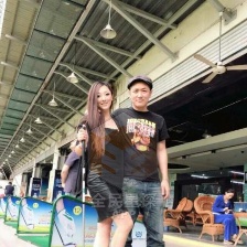 《天天向上》田源約妖嬈美女游重慶 摟肩膀顯親密