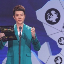 馮紹峰揭曉最受歡迎女演員 調(diào)侃自己“變綠了”