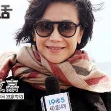 张艾嘉：观众可以接受祖孙恋 拍激情戏没有障碍