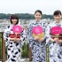 《海街日记》主创重返拍摄地 四主演着浴衣美艳