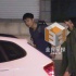 周迅散步被拍孕味足 盘点其6段情史终尘埃落定