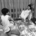 张艺谋妻子晒儿女嬉戏照 感慨：保持善良更快乐