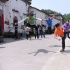 谢霆锋“踢飞”经纪人霍汶希 被调侃：太狠了