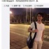 王力宏半夜獨(dú)自走路回家 背單肩包造型似上班族