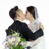 黄磊孙莉婚宴派对激情拥吻 何炅李亚鹏现身祝福
