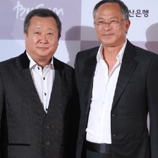 杜琪峰助陣釜山電影節(jié) 氣場強大盡顯大佬風范