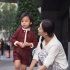 李小璐曬親子合影蹲地為女兒穿鞋 甜馨表情高冷