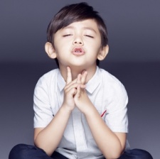 最帥混血小王子！劉燁為兒子諾一慶5歲生日曬照