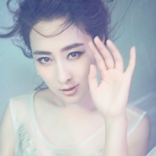 馬蘇唯美性感婚紗寫真曝光 身材曼妙顯玲瓏曲線