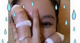 徐若瑄照顧愛(ài)子太賣力 曬照手指包繃帶彎不下來(lái)