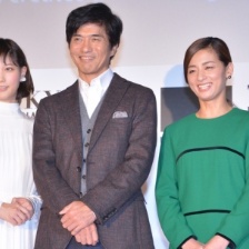 閉幕片《起終點站》主創(chuàng)亮相 尾野真千子顯溫婉