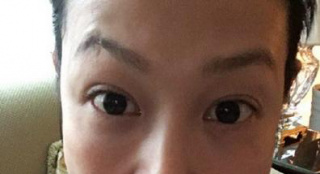 劉若英凌晨曬吃東西自拍照 ：胖不是沒有原因的