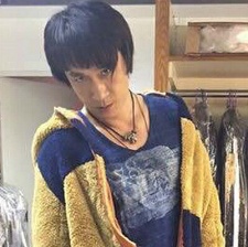 吴镇宇曝新片造型变“非主流” 和古天乐演父子