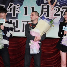 《從天兒降》上海超前點映 天降家族獲贊萌暖