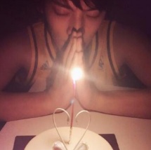 毛曉彤慶男友陳翔生日曬照：想陪你一起做很多事