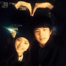 欧阳娜娜带绯闻男友刘昊然见妈妈 网友：要公开