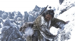 《大虎》韓國(guó)熱映 崔岷植零下18度雪地中拍攝