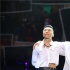 羽泉圣诞演唱会爆满 白百何坐轮椅出席现场表白