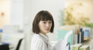 《高臺(tái)家的成員》預(yù)告 綾瀨遙演妄想女戀齋藤工
