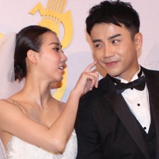 弦子大婚甜蜜獻(xiàn)吻新郎 蔣夢(mèng)婕尹正戴佩妮等亮相