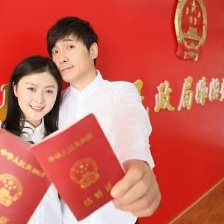 沈騰王琦宣布領(lǐng)證結(jié)婚 相戀12年終于修成正果