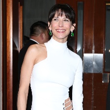 澤東電影周年晚宴 王家衛(wèi)梁朝偉蘇菲·瑪索現(xiàn)身