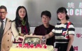 孕妈姚晨奔走力推“合伙人” 片场提神全靠保健品