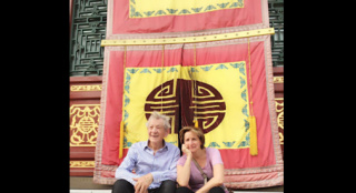 老萬伊恩游頤和園 被戲稱面對(duì)土木結(jié)構(gòu)一臉懵逼