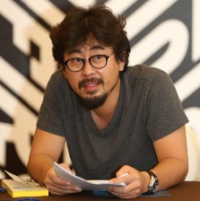 韓國導(dǎo)演羅宏鎮(zhèn)抵達(dá)西寧 FIRST訓(xùn)練營全面開練